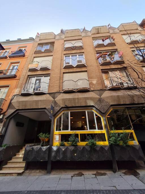Elegante Loft En Chueca Apartment Madrid Exterior foto